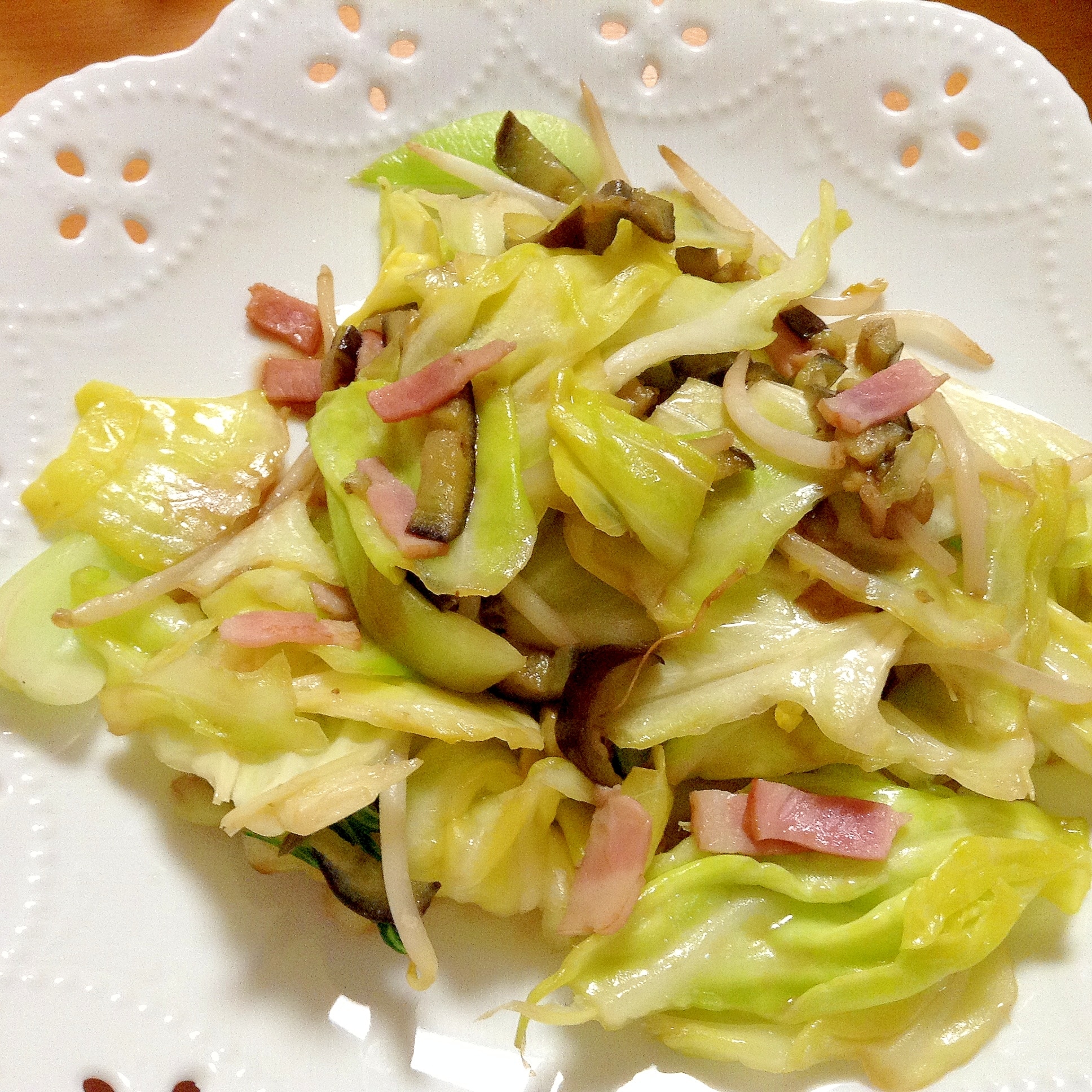 なす・ベーコン・キャベツの炒め物 レシピ・作り方 by youmi115 - 楽天