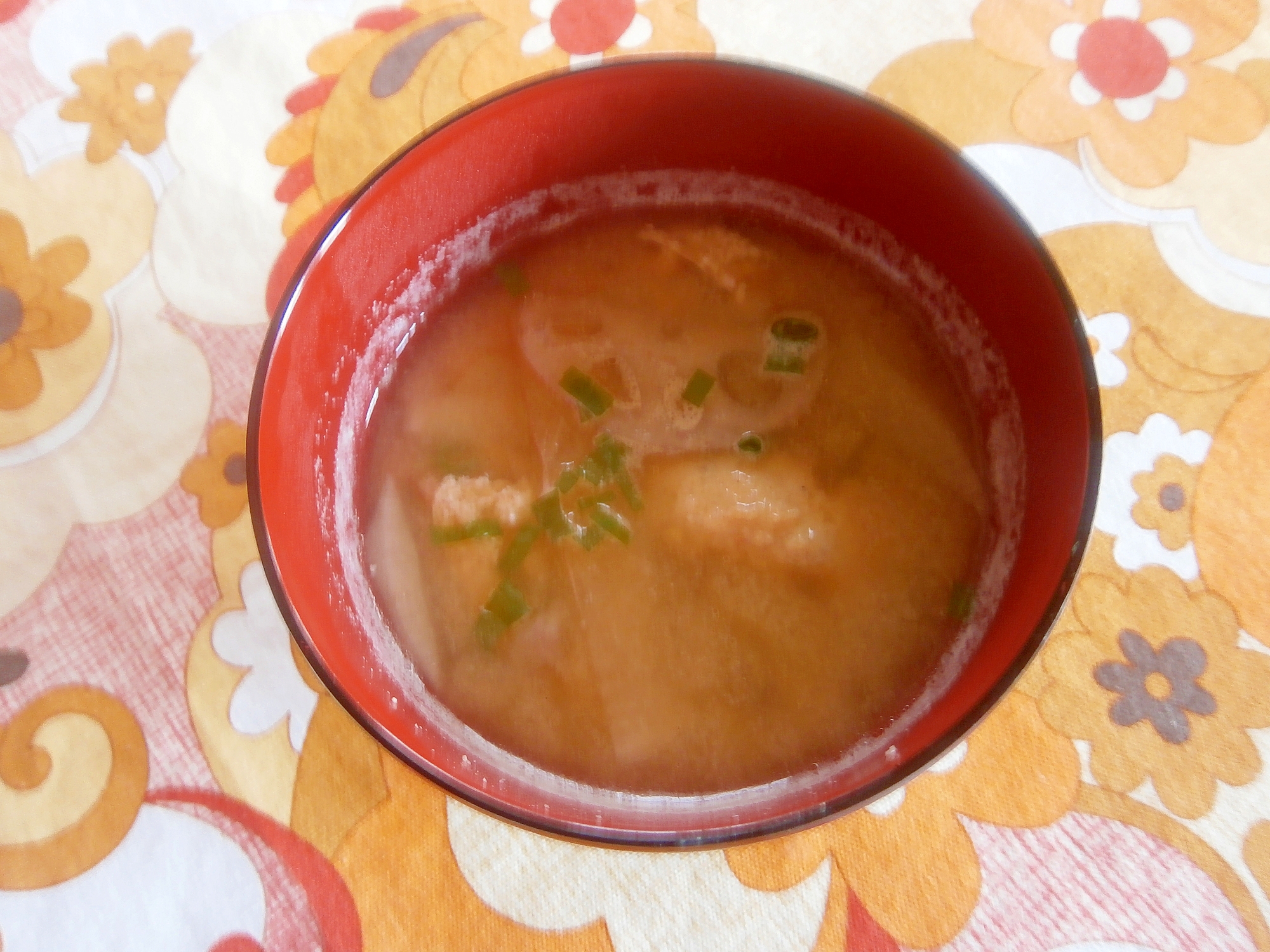 れんこん・がんもどきの味噌汁