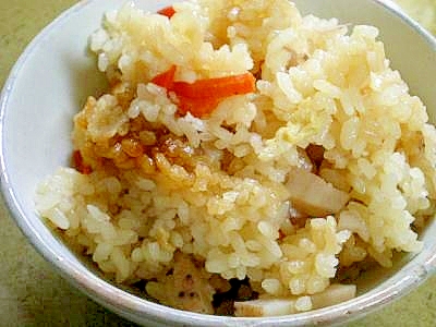 簡単!!めんつゆで炊き込みご飯
