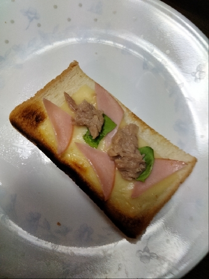 ツナピザトースト