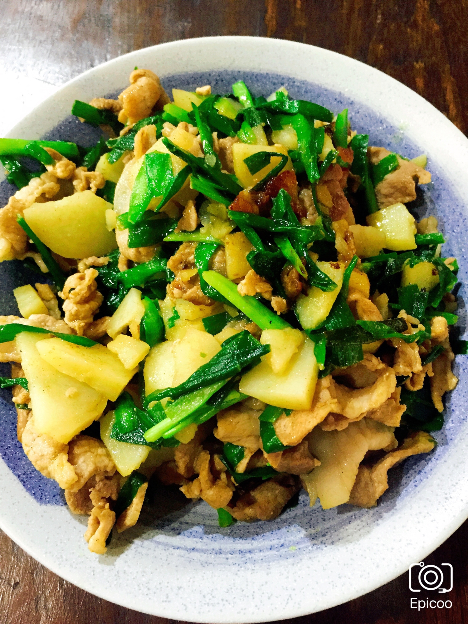 じゃがいもとニラの肉野菜炒め レシピ 作り方 By およねこ45 楽天レシピ じゃがいもとニラの肉野菜炒め レシピ 作り方 By およねこ45 楽天レシピ