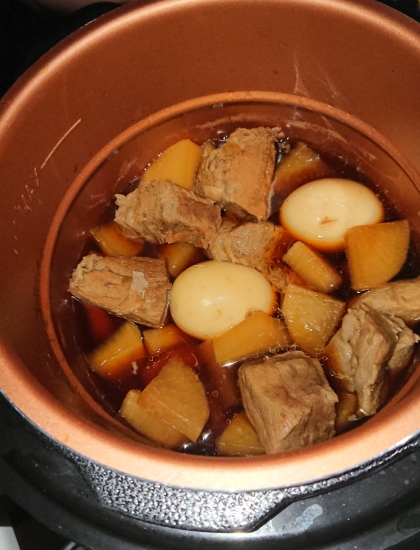 お肉ホロホロ‼圧力鍋で簡単‼ 豚の角煮