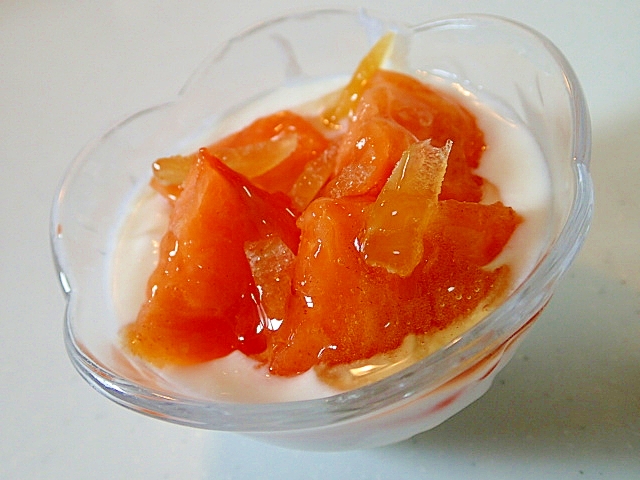 美的　冷凍柿と生姜糖のヨーグルト