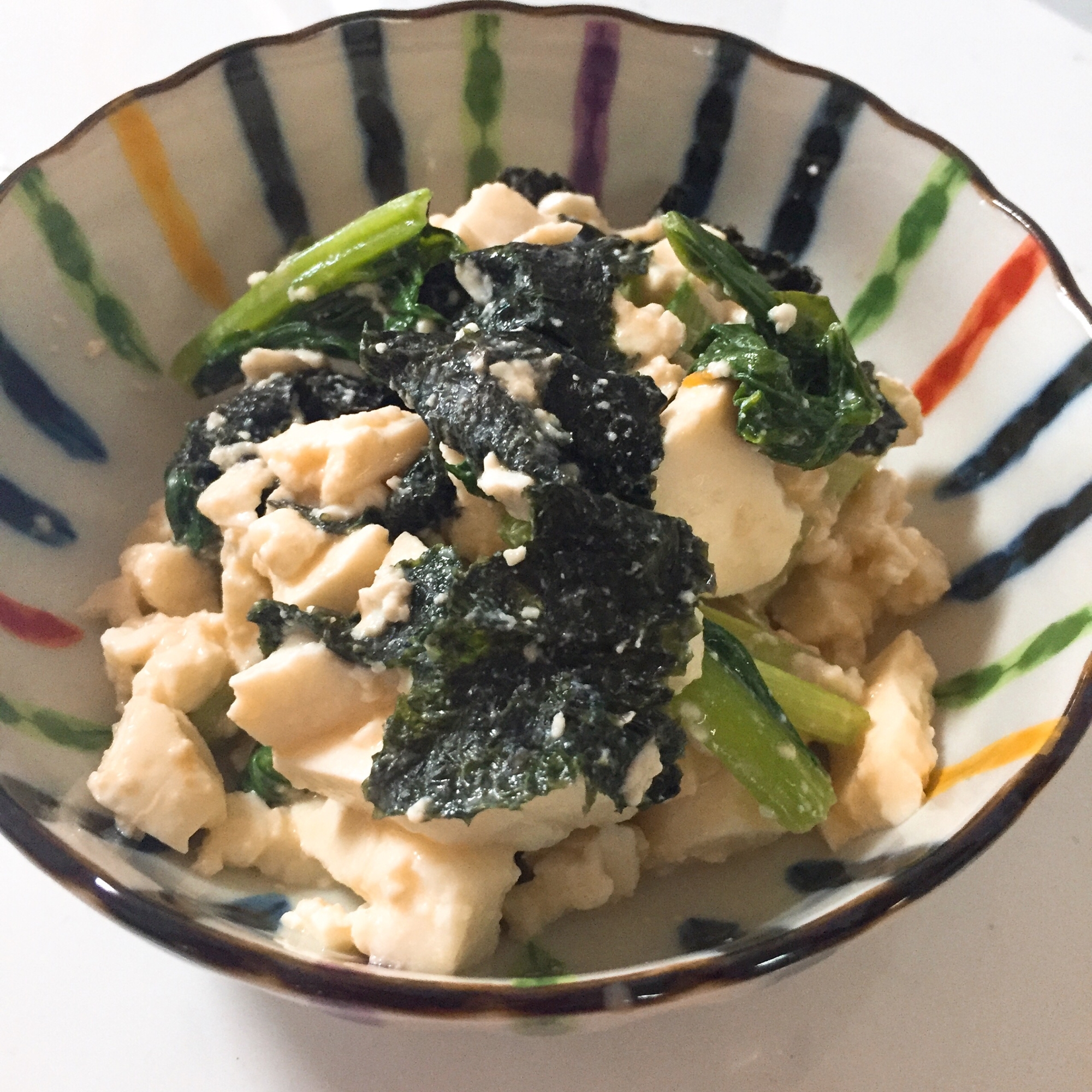 小松菜と豆腐の海藻サラダ