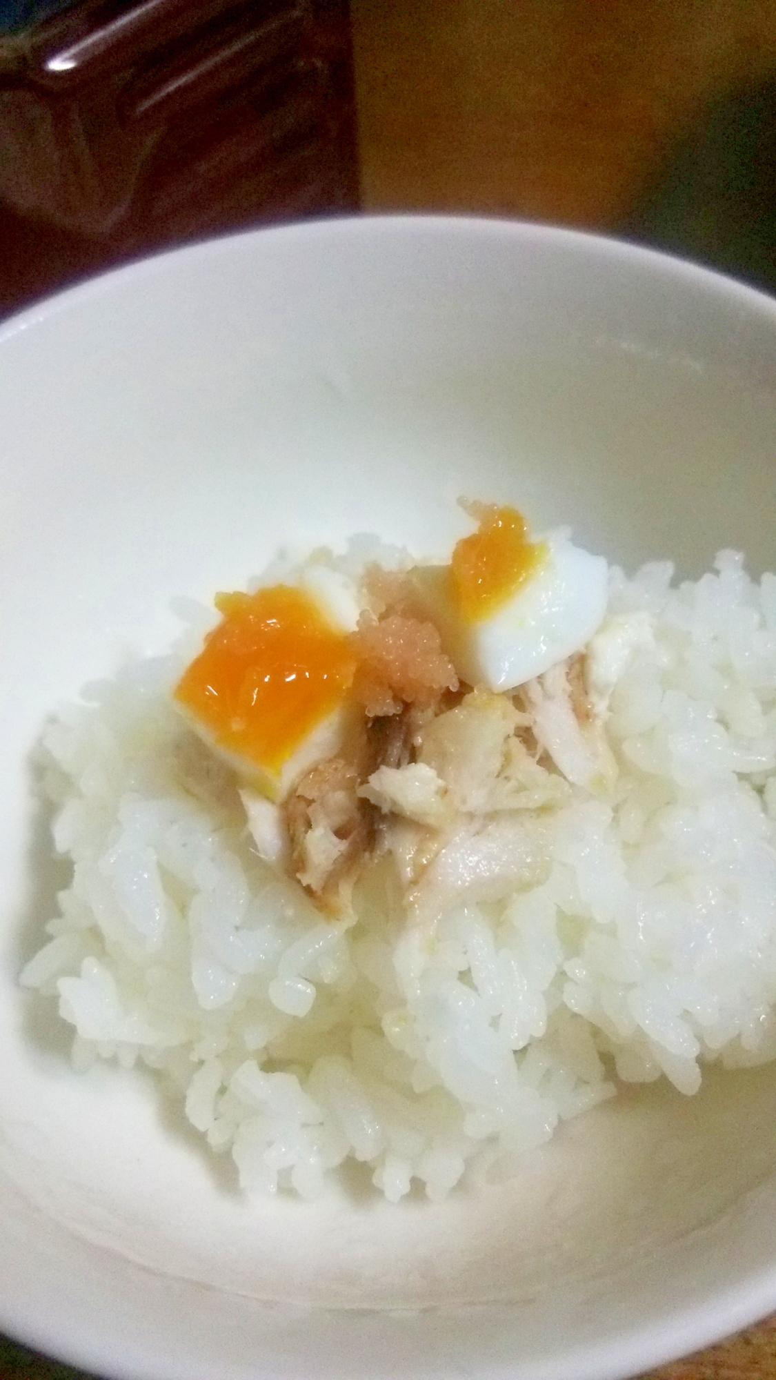 つけ茹で卵とサンマのフライで、ご飯のプチ丼