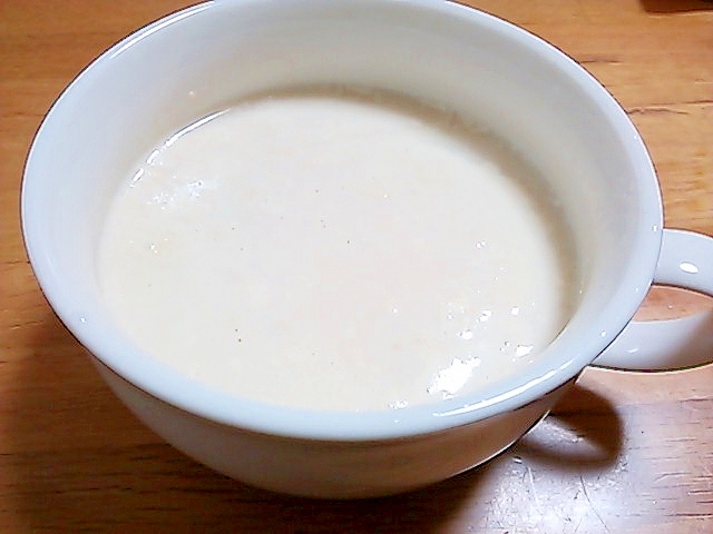 優しい味(＾＾)　コンソメミルクスープ