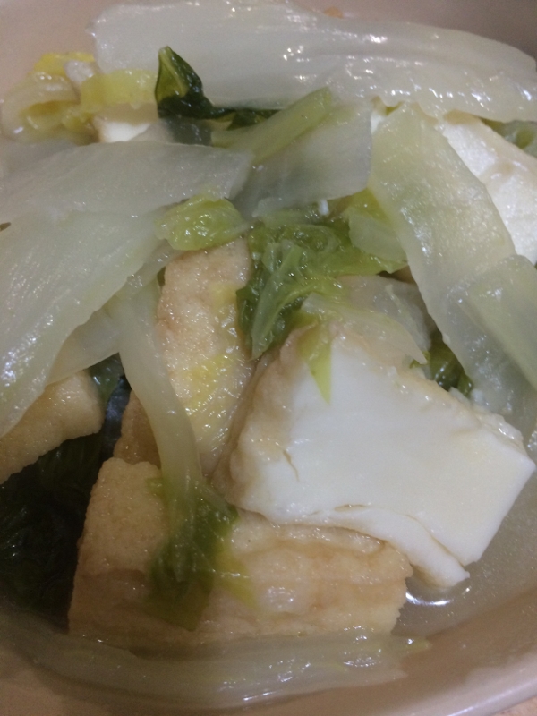 白菜と厚揚げの鶏ガラ風味煮込み(*´艸｀)