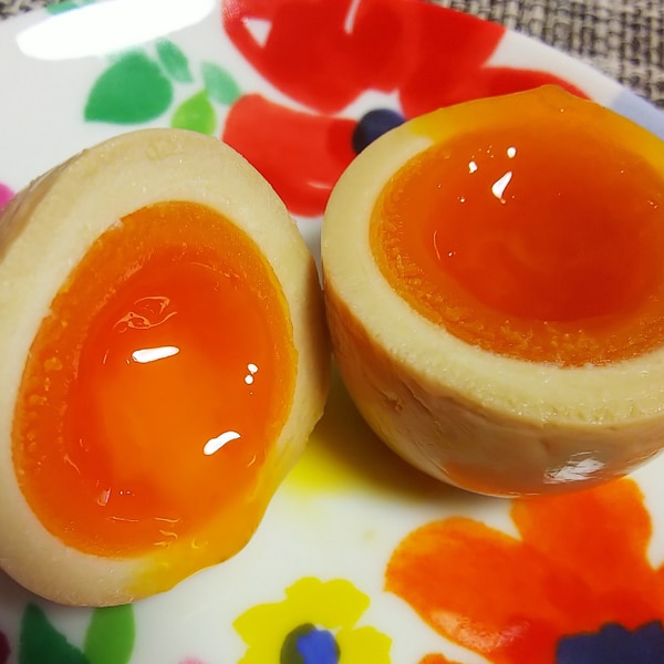 麺つゆ入れて放置するだけ 簡単 煮卵 レシピ 作り方 By 太郎美恵左衛門 楽天レシピ 麺つゆ入れて放置するだけ 簡単 煮卵 レシピ 作り方 By 太郎美恵左衛門 楽天レシピ