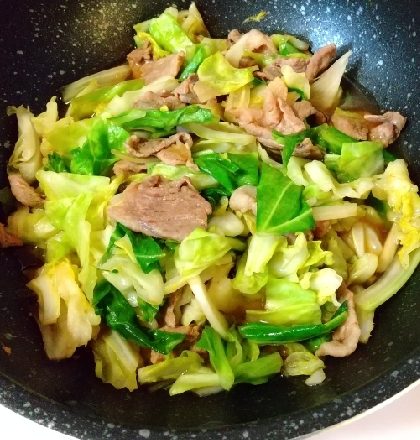 キャベツと豚肉の焼肉のタレ炒め