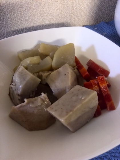味がしみて、とろとろの大根と里芋。美味しかったです。普段、煮物を食べない主人も食べてくれました
