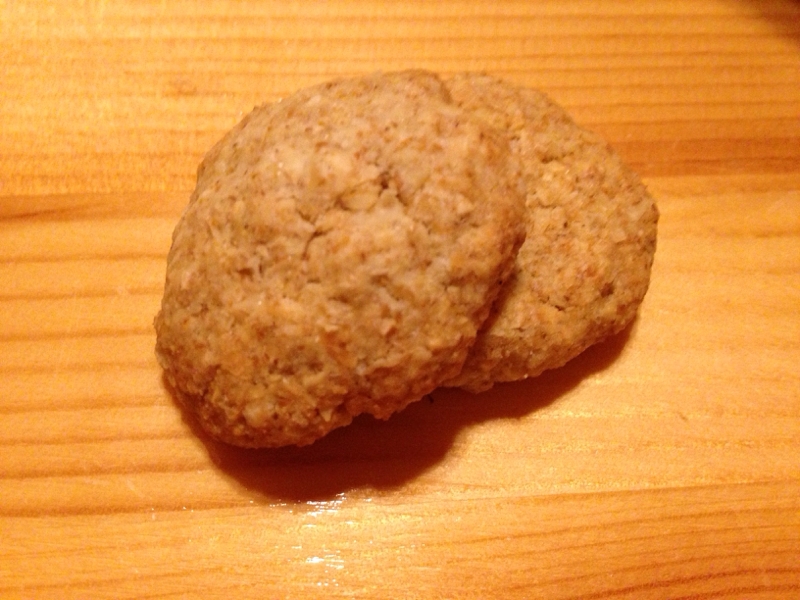きなココナッツクッキー。