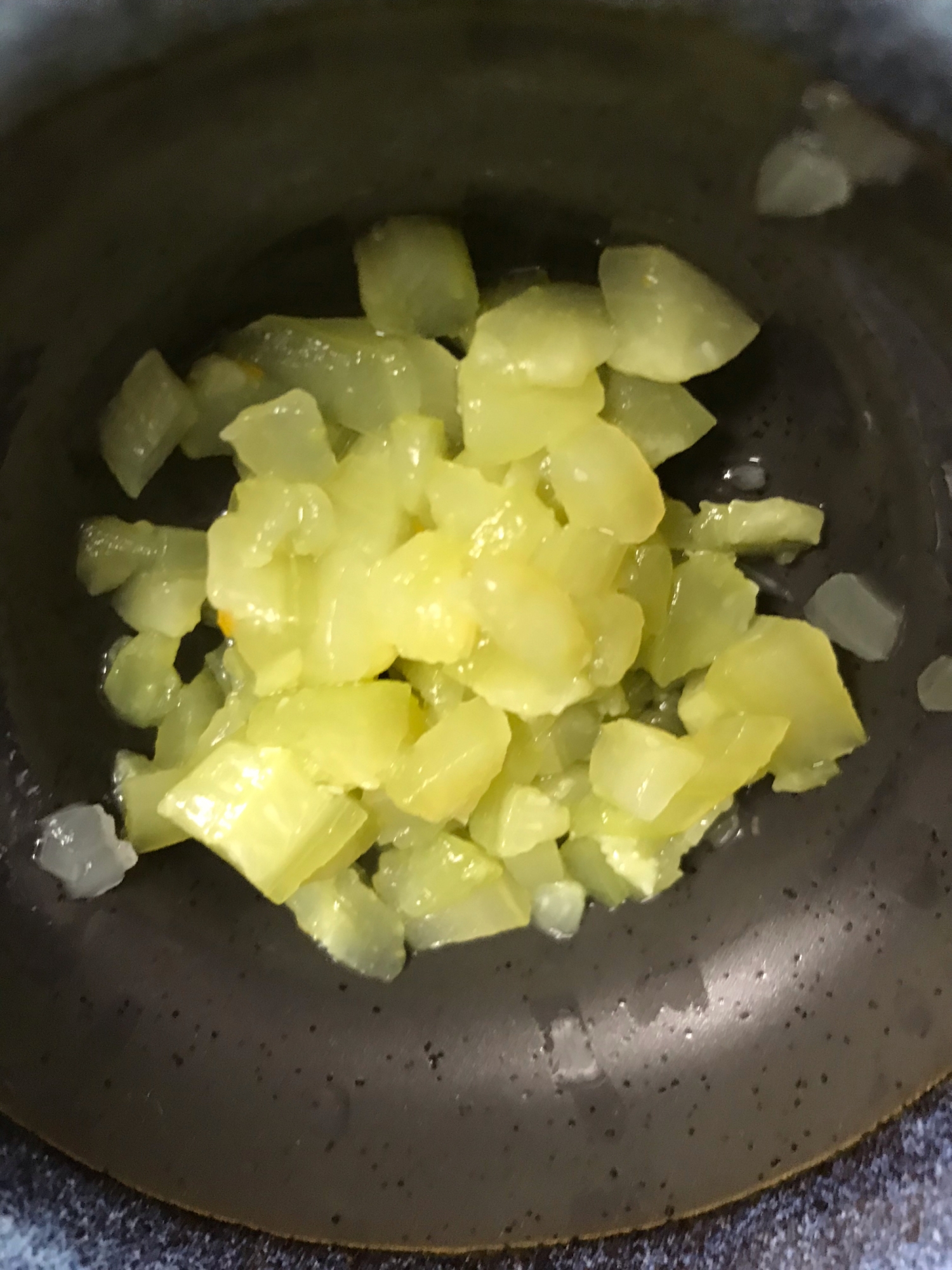 離乳食中期 柔らかきゅうりのみじん切り レシピ 作り方 By Rママ 楽天レシピ 離乳食中期 柔らかきゅうりのみじん切り レシピ 作り方 By Rママ 楽天レシピ