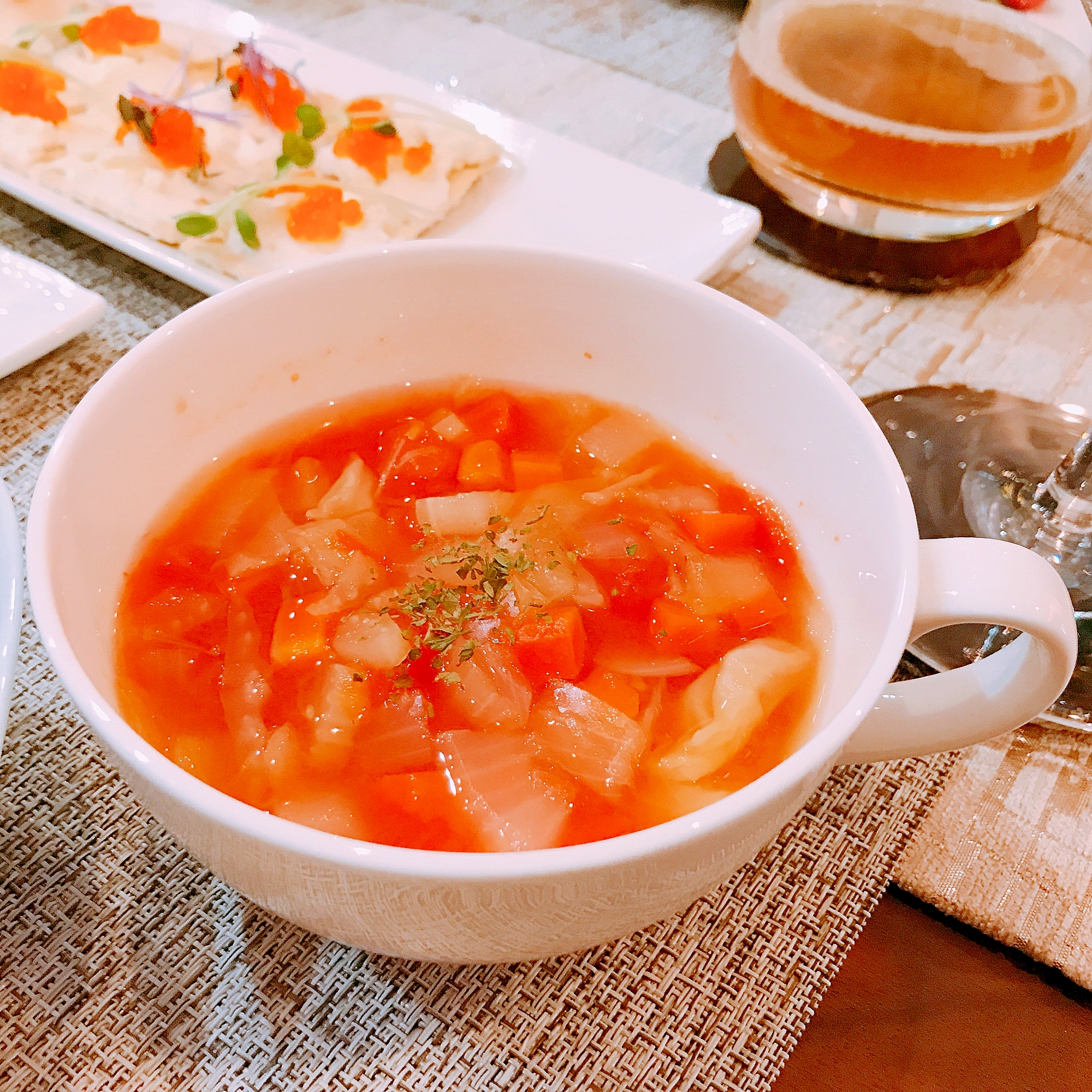 野菜たっぷり♡トマトスープ