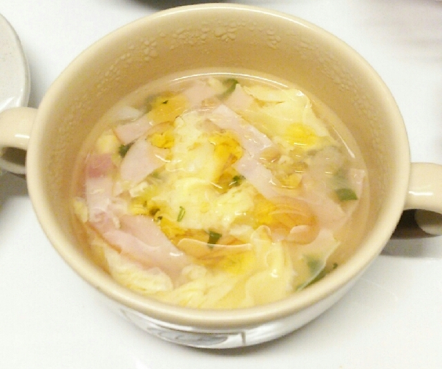 ハムとネギの中華スープ