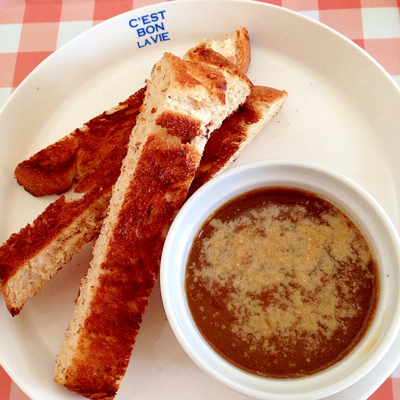 カレーでつけパン♪