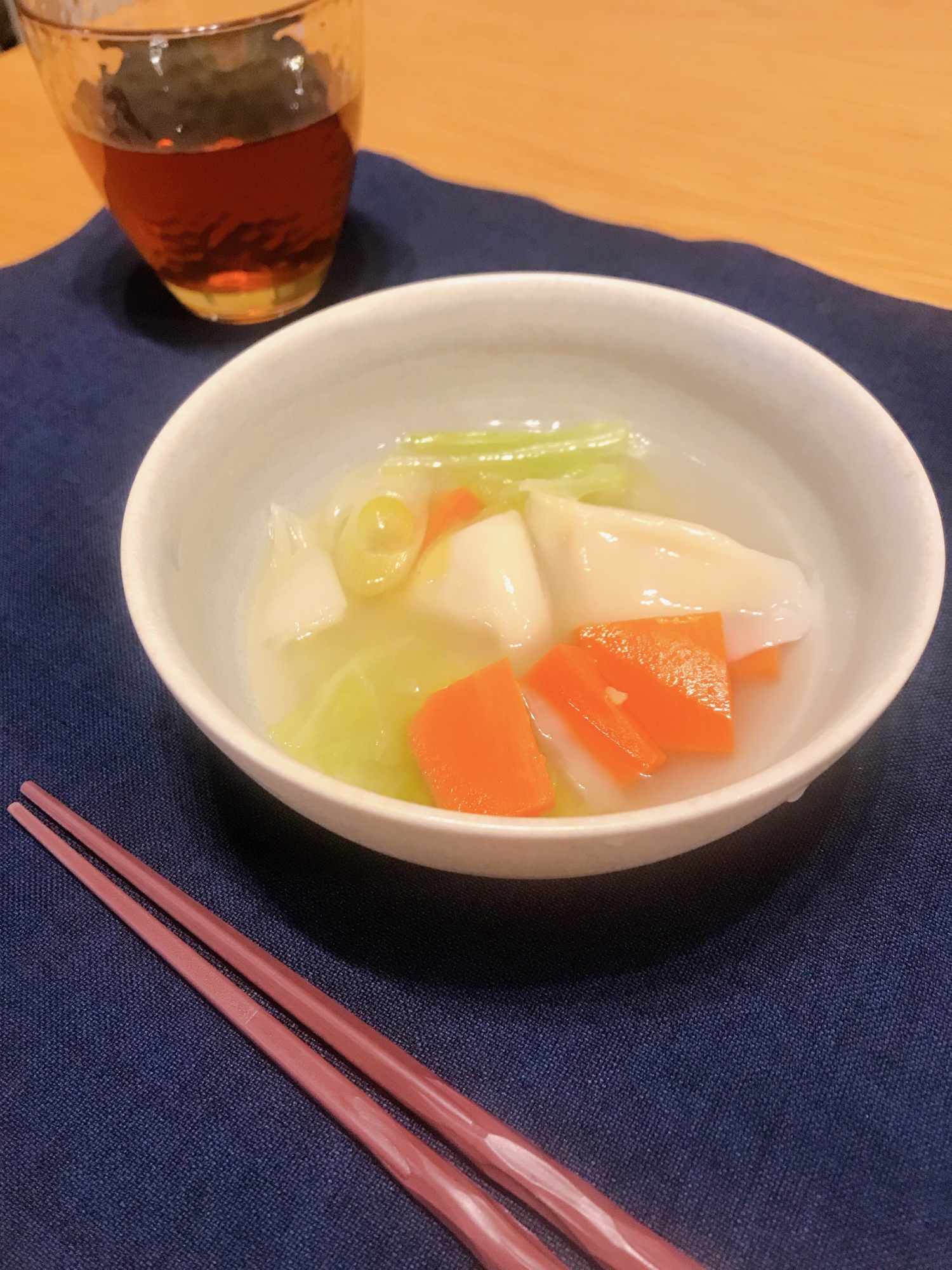 生姜風味の水餃子スープ