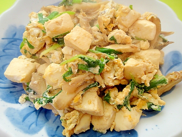 舞茸とニラ卵の豆腐炒め