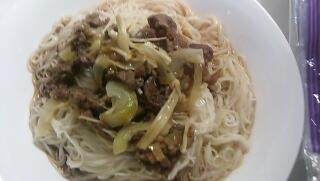 牛焼き肉の混ぜそうめん