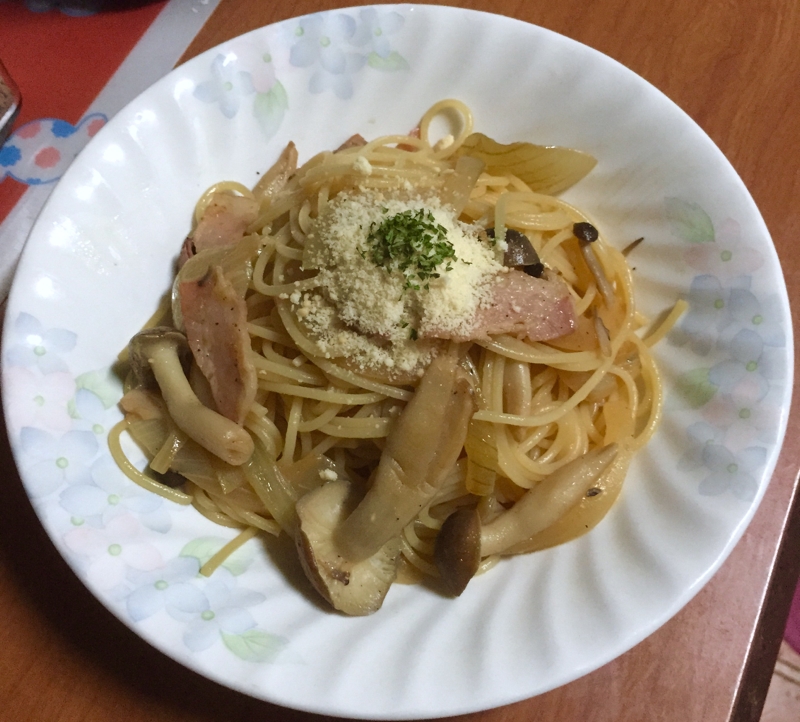 きのこのバター醤油スパゲッティ