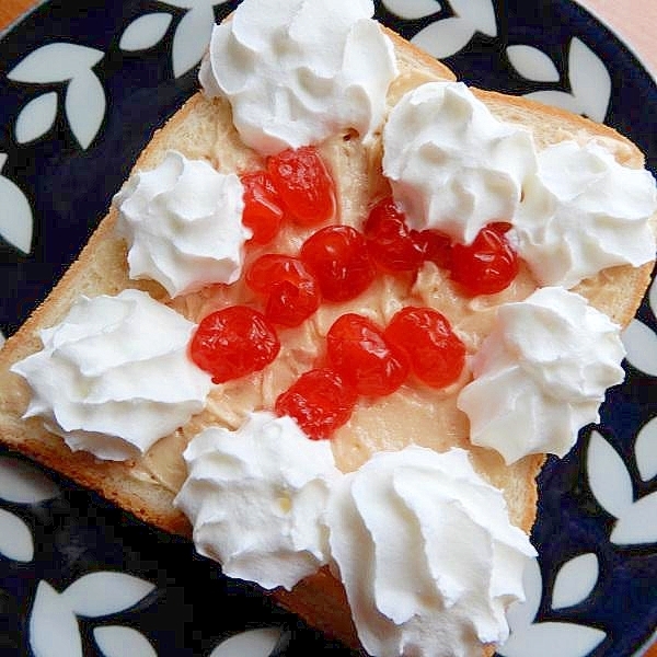 ６分！ピーナッツバターで❤ドライ果物の半トースト♪