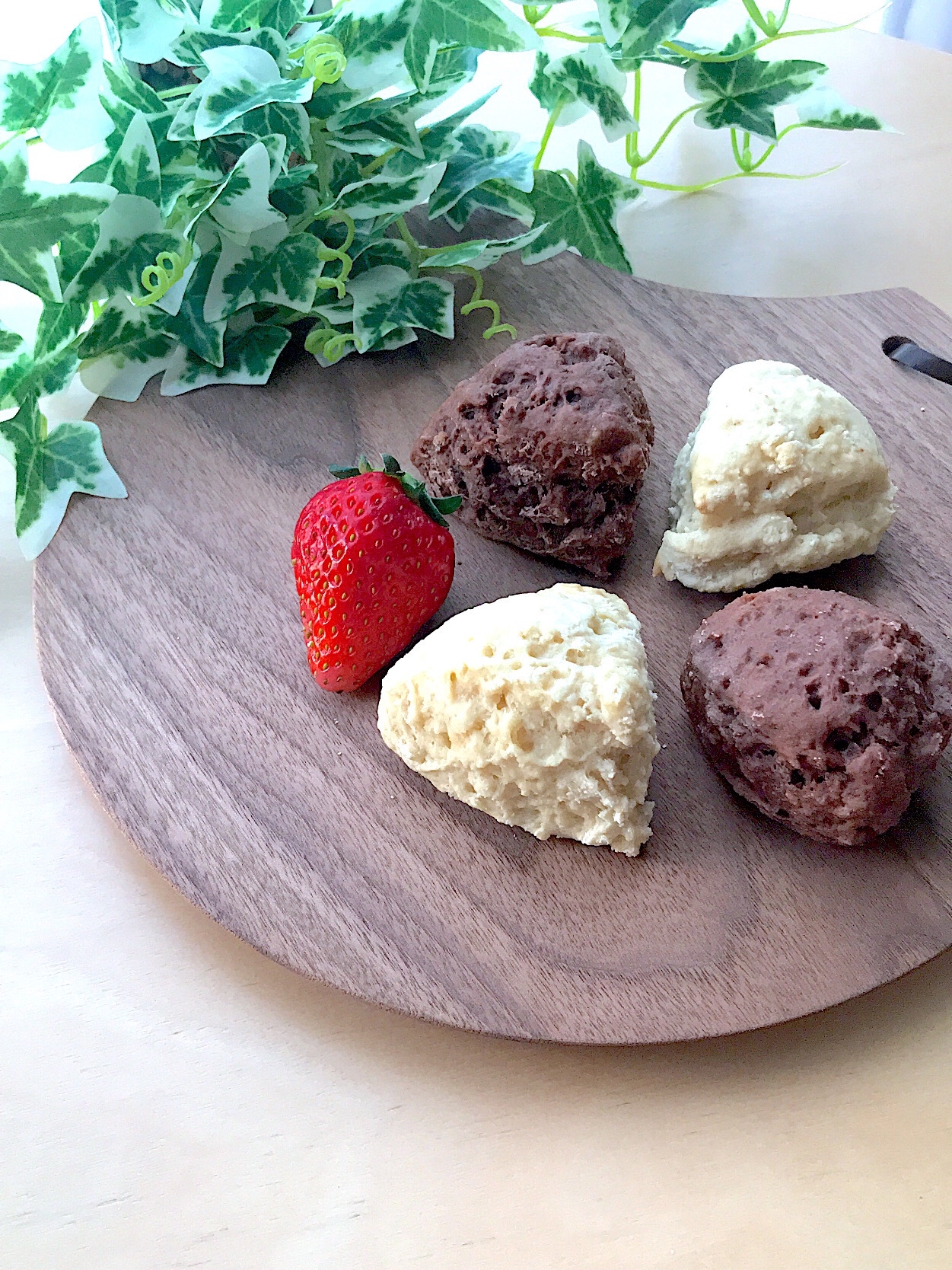 お豆腐とヨーグルトで作る♡ふんわりしっとりスコーン