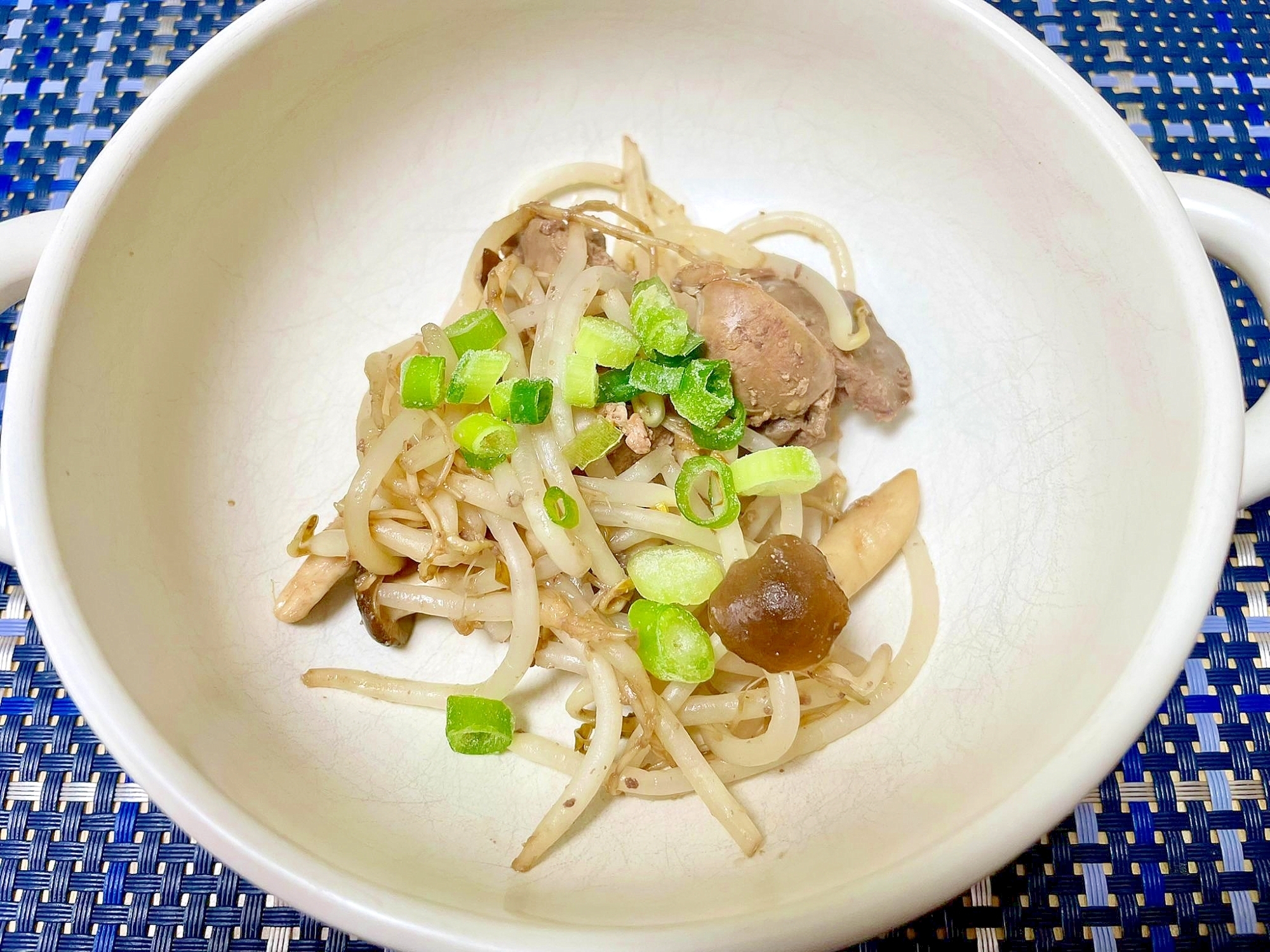 フライパンだけの簡単調理！レバーのポン酢炒め