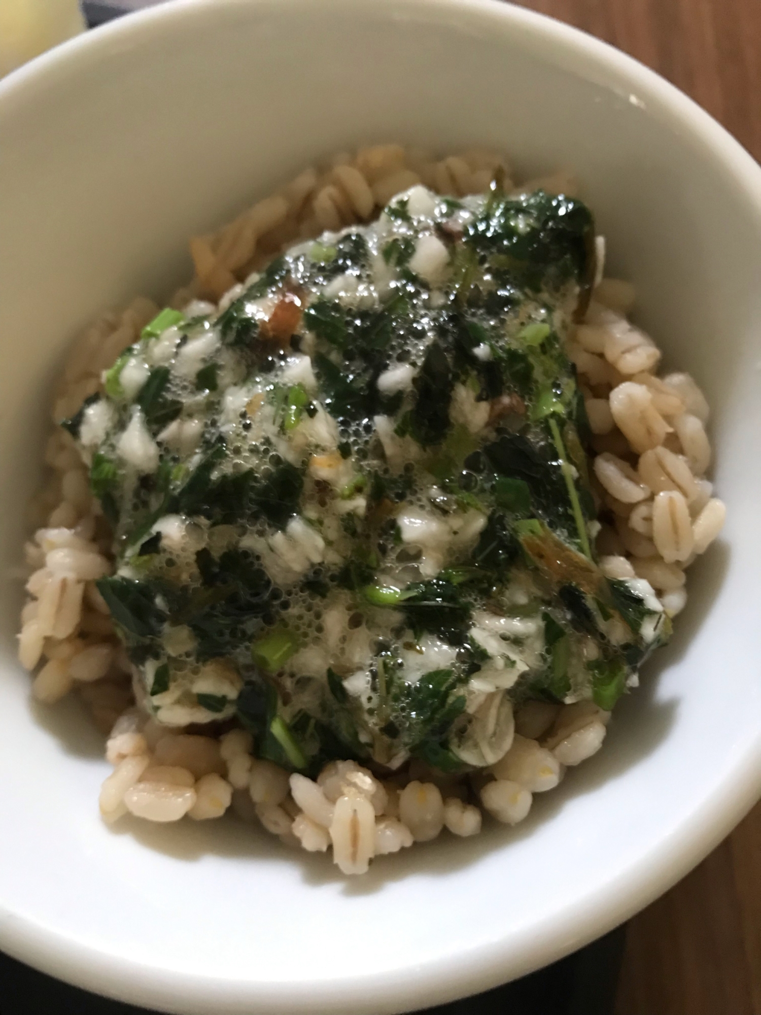 モロヘイヤのねばとろ丼