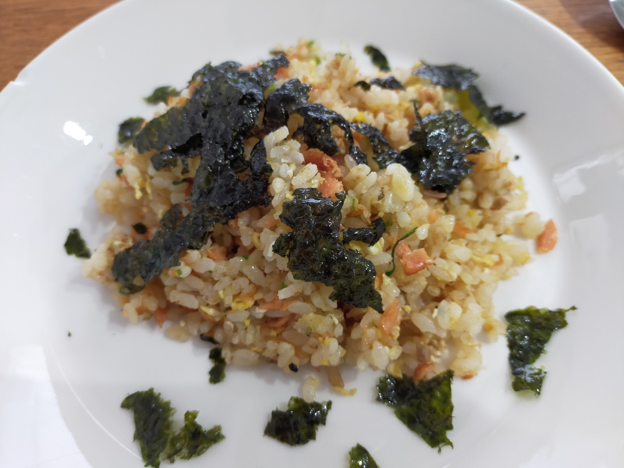 簡単!さくっとサケほぐし身チャーハン