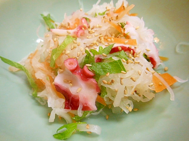 紅白なますと酢だこ 大葉の和え物 レシピ 作り方 By アルプスの乙女 楽天レシピ 紅白なますと酢だこ 大葉の和え物 レシピ 作り方 By アルプスの乙女 楽天レシピ