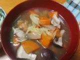 我が家の味噌仕立て豚汁(ぶたじる)