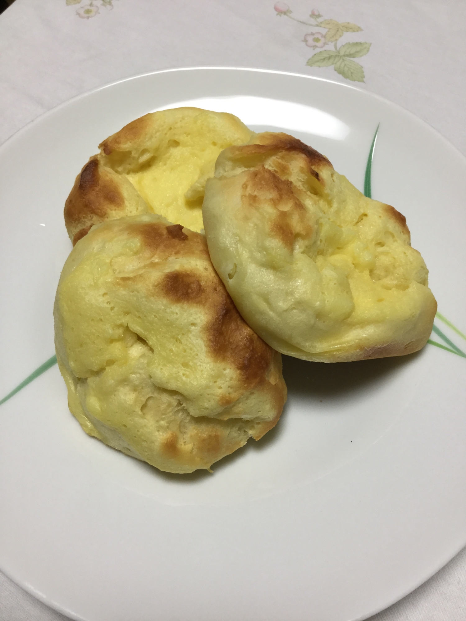 カスタードクリームたっぷりのクリームパン レシピ 作り方 By あーるいーあい0153 楽天レシピ