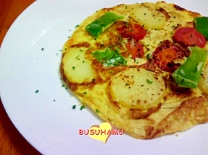 朝食・付けあわせに☆カレー風味のじゃが芋オムレツ