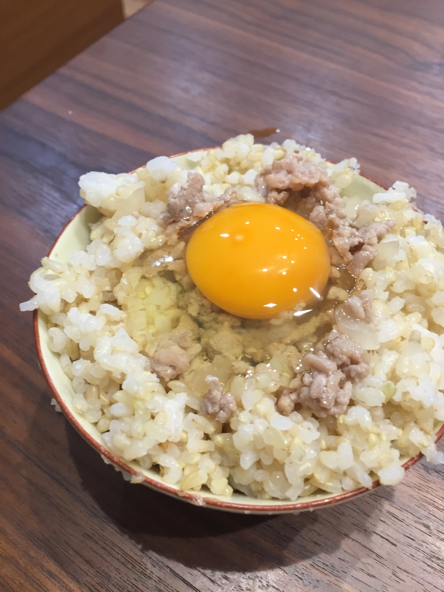 玄米と生卵の鶏そぼろ丼 レシピ 作り方 By へんてこへんてこママ 楽天レシピ
