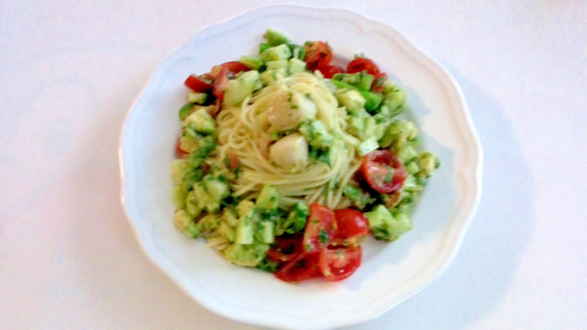 ホタテとフレッシュ野菜の冷製パスタ