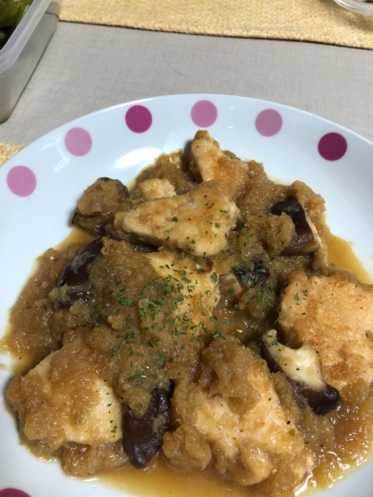 甘く煮込んで☆鶏胸肉と椎茸のみぞれ煮