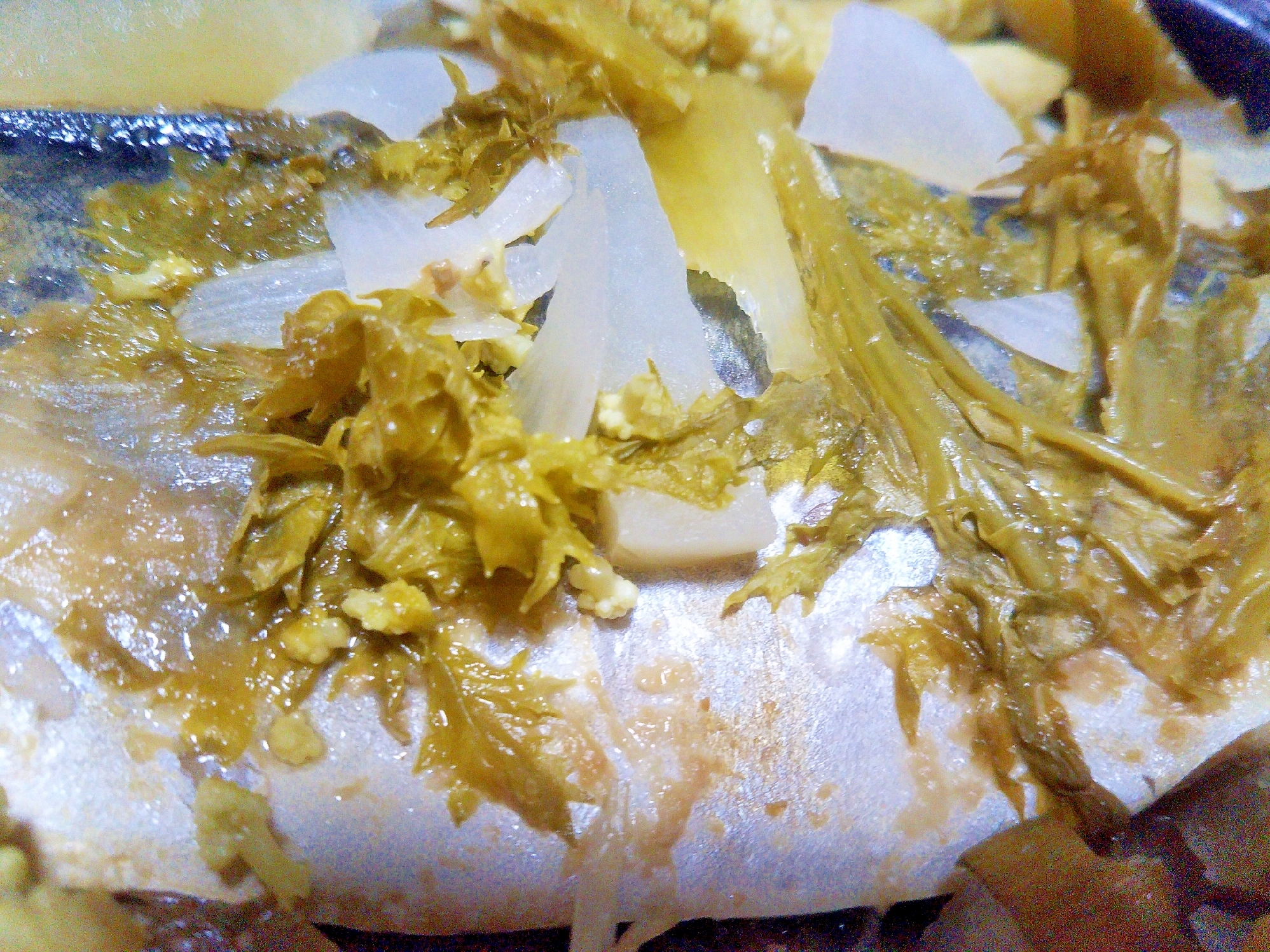 玉葱&わさび菜で塩鯖の香味蒸し