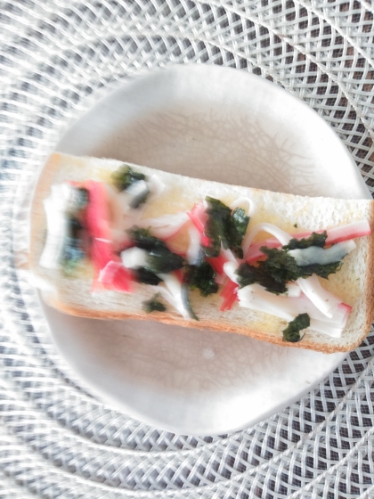 カニカマコーン海苔チーズトースト☆