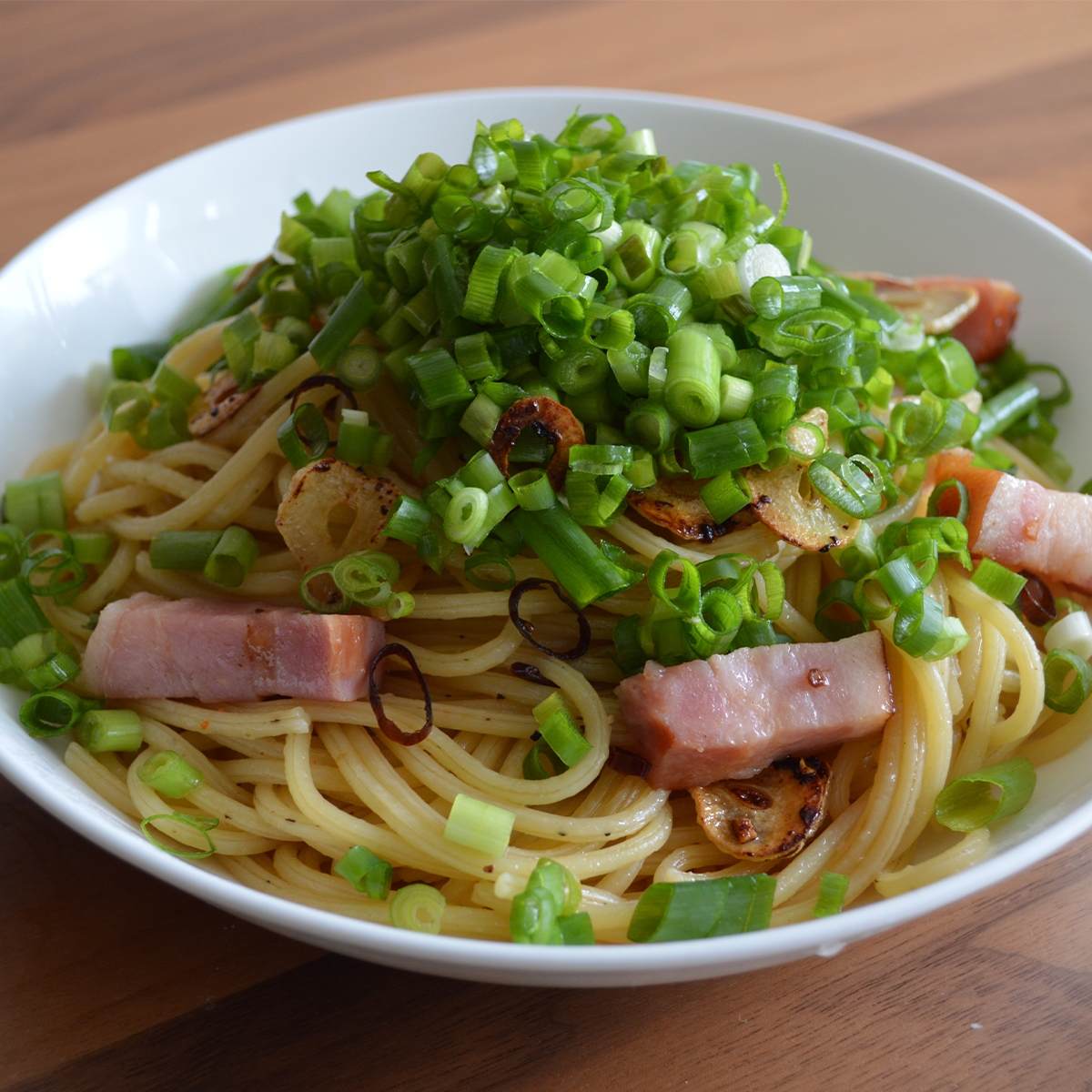 がっつりパスタ「ねぎだくペペロンチーノ」