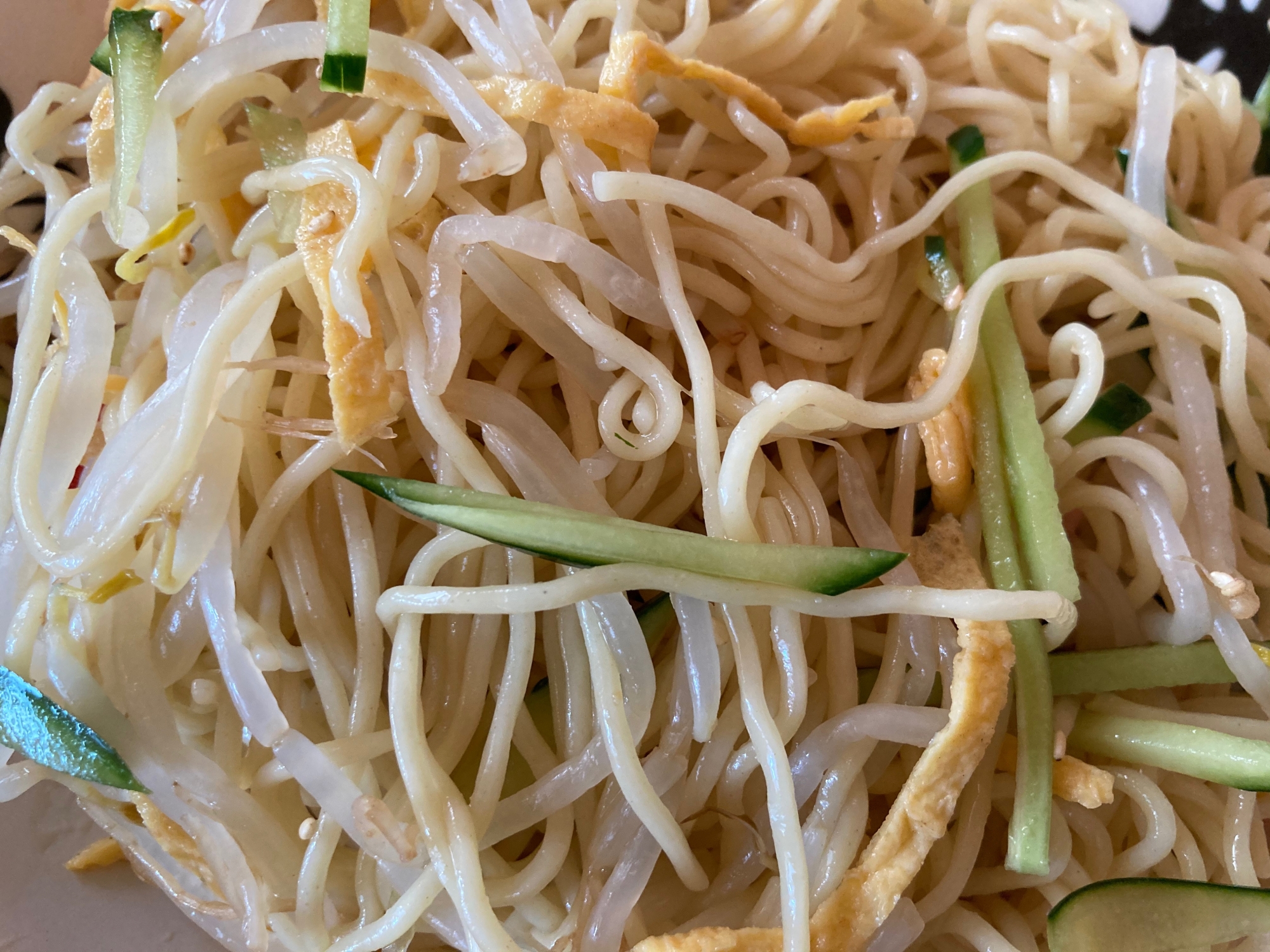 卵野菜冷やし麺