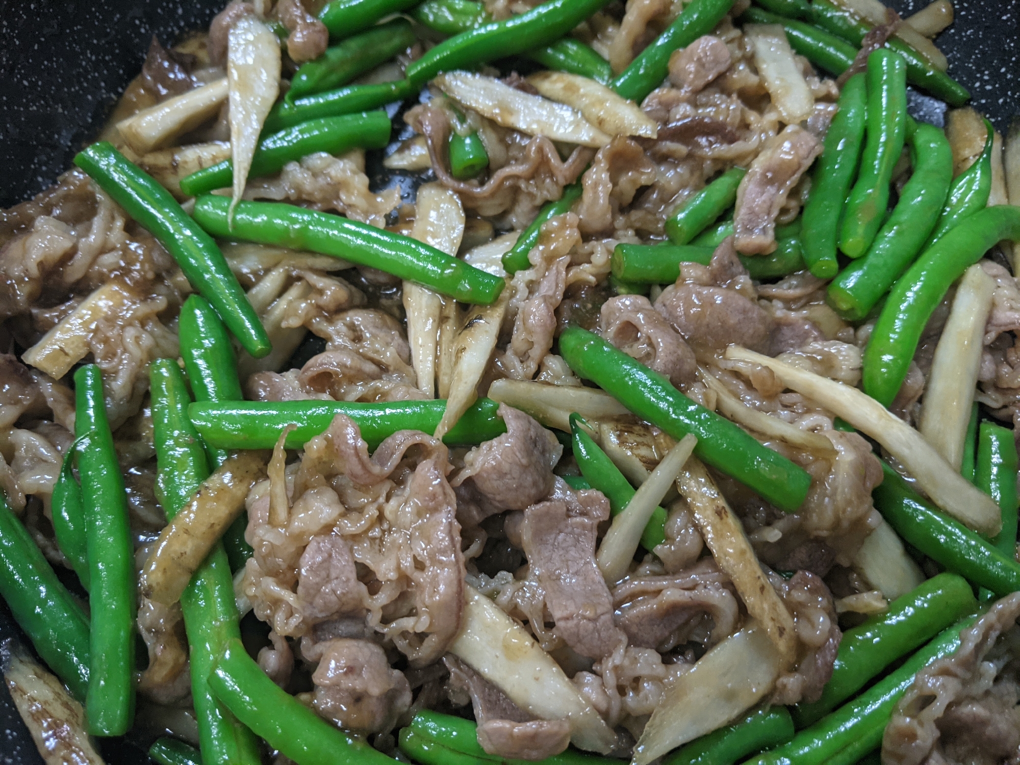 インゲン消費！牛肉ゴボウ炒め物