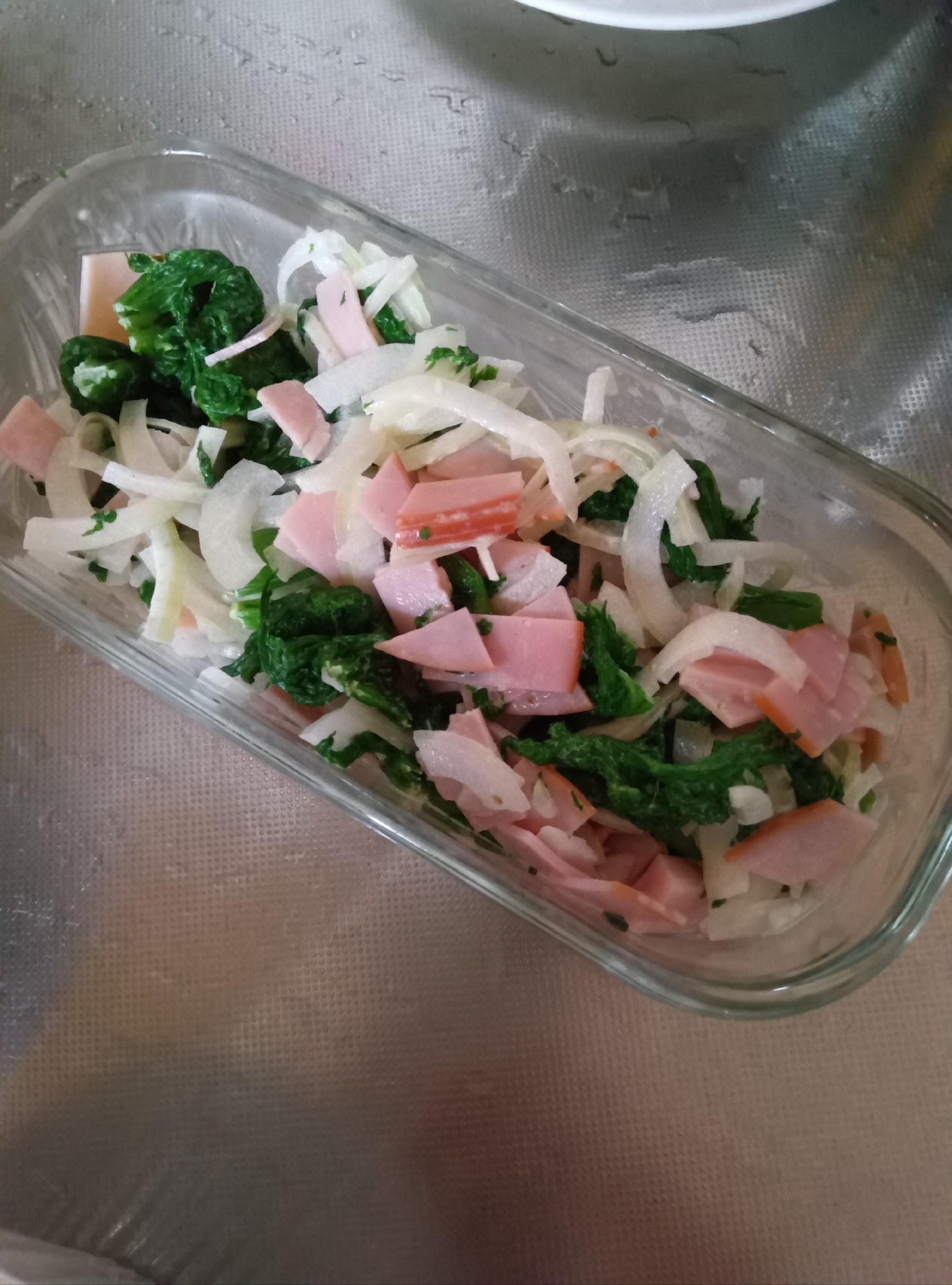 わさび菜とハムの柚子胡椒マヨサラダ