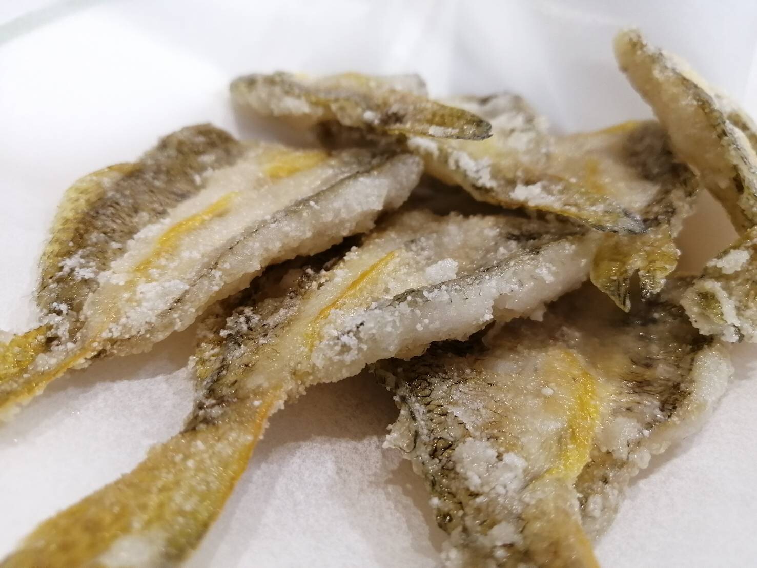 ハゼのカリカリ唐揚げ フライパンで簡単 レシピ 作り方 By Cook81 楽天レシピ ハゼのカリカリ唐揚げ フライパンで簡単 レシピ 作り方 By Cook81 楽天レシピ