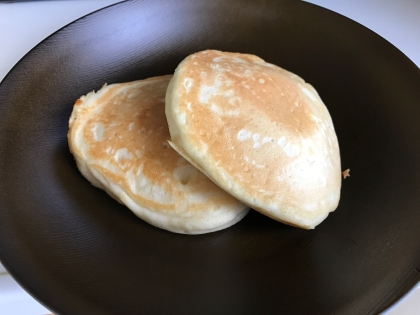 水切りヨーグルトでしっとりふわふわパンケーキ