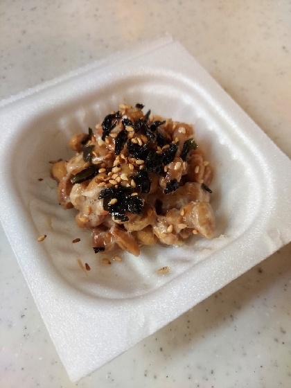 わかめとごまの納豆