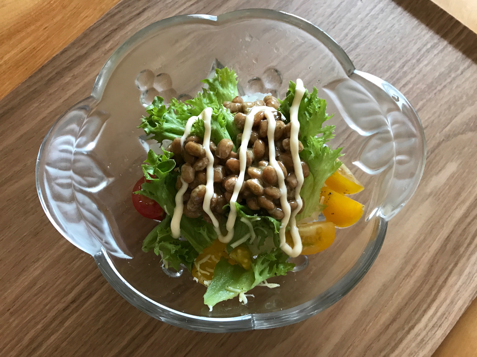 バジル納豆サラダ丼