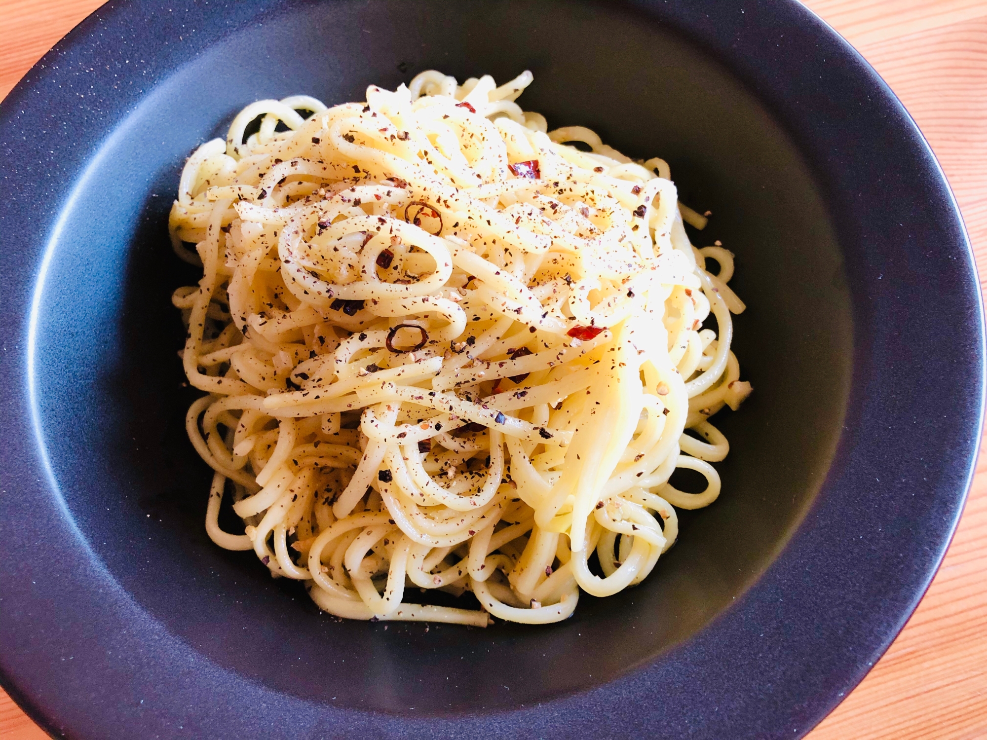 レンチンで簡単！☆焼きそば麺のペペロンチーノ