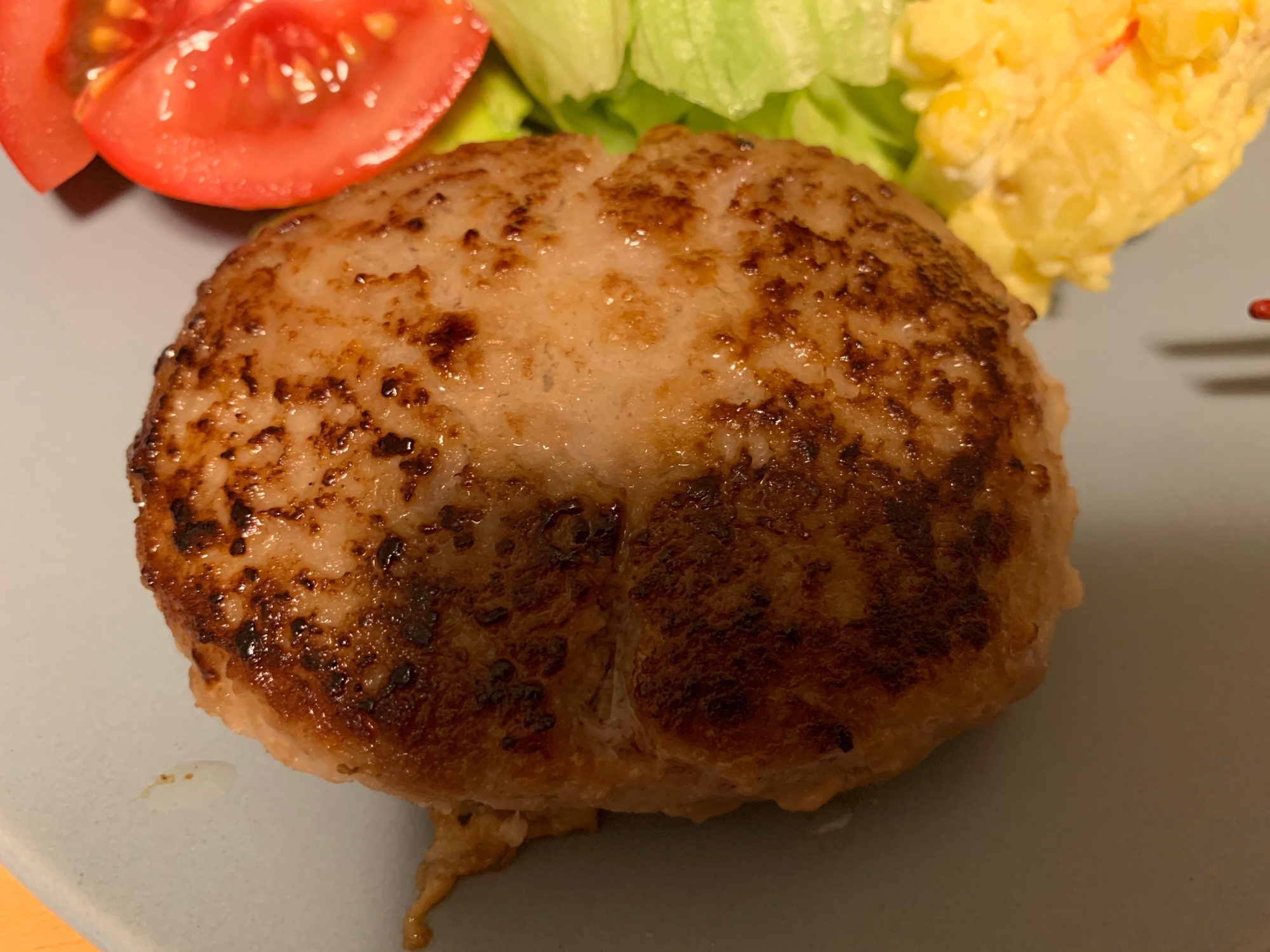 焼く時のひと工夫でジューシーハンバーグ レシピ 作り方 By さやか11 楽天レシピ