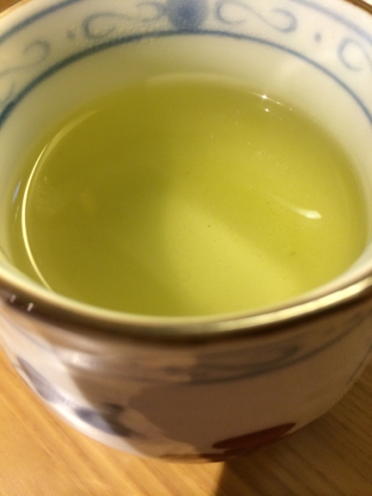 ミント香る緑茶！爽やかですね！！
ご馳走様です(人'ｗ'●)