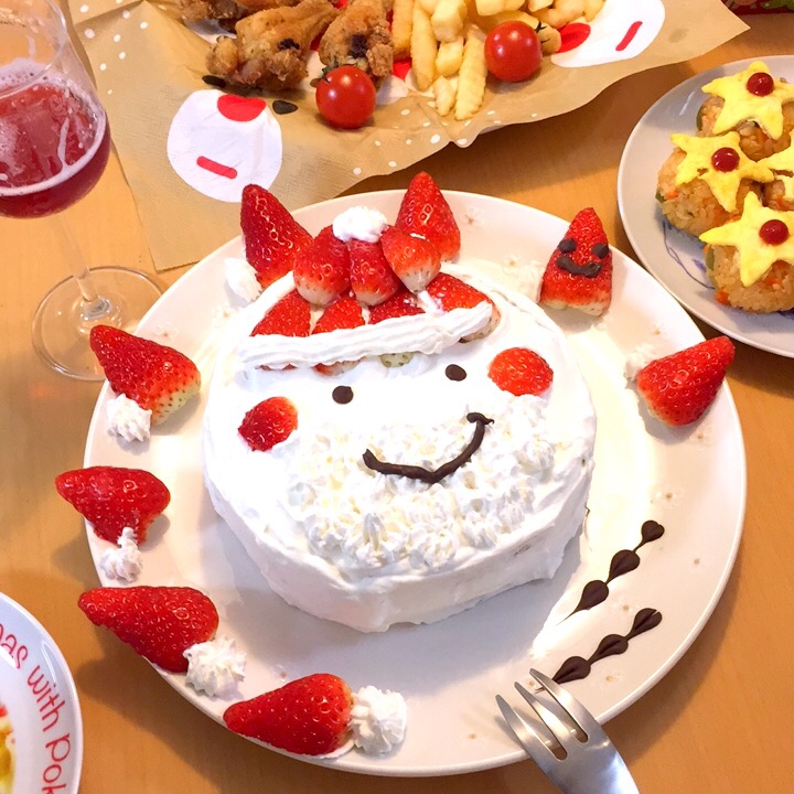 生クリームたっぷり サンタさんのケーキ レシピ 作り方 By ゆきのえ 楽天レシピ