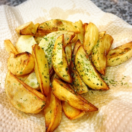 パセリが無かったので青海苔かけました！
とても美味しかったです☆
ごちそうさまでした！